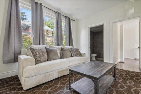 Comfortable 4BR 2BA in the Falls